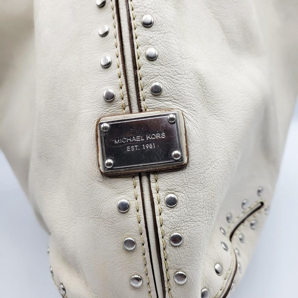Y2K Michael by Michael Kors Cream Leather Studded Slouch Hobo Shoulder Bag - Picture 9 of 16
